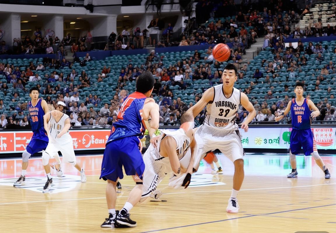 北京福建首节对决：战术交锋与球员风采盘点(图1)